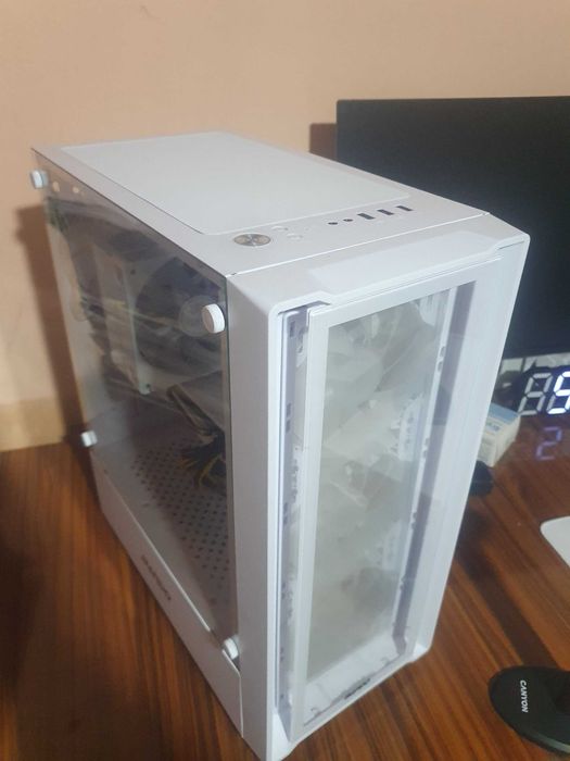 Igravoy PC RX580 8/xeon E5-2673 v3/32gb озу/500gb