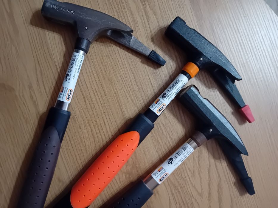 Ciocan dulgher Picard