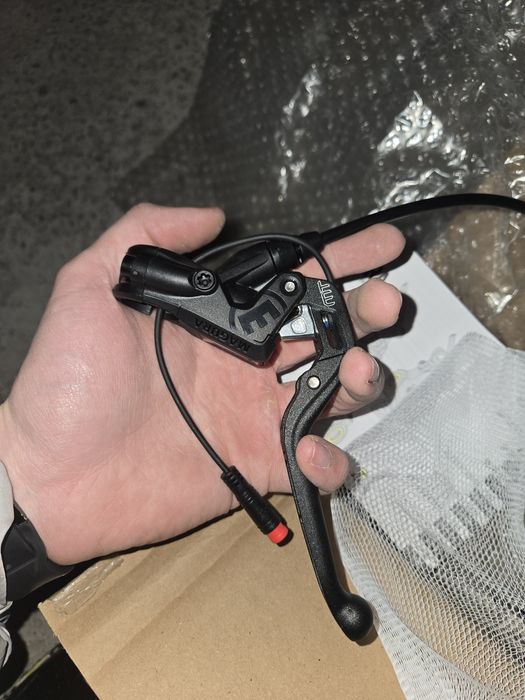 Комплект нови спирачки Magura MT4