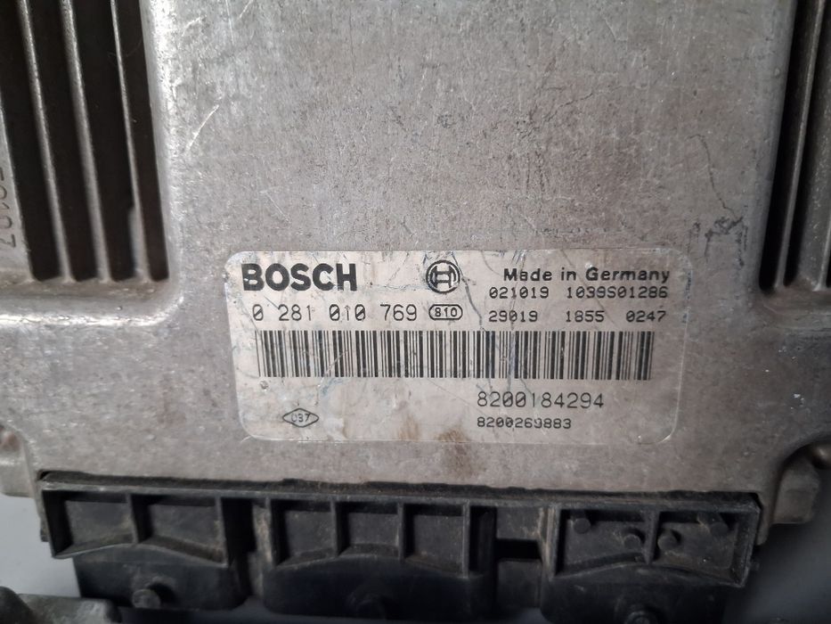 Компютър двигател Renault 1.9dci Laguna ,Megane Scenik 2004г. 200