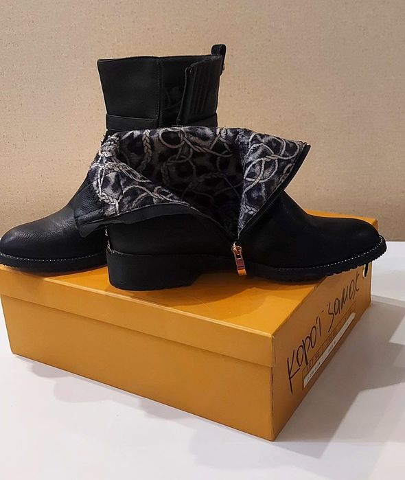 Продается ботинки