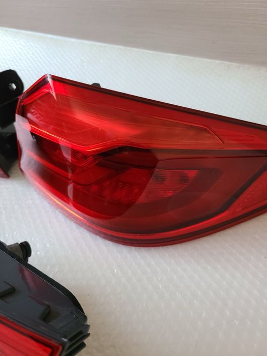 Стопове BMW G30 Г30 С жълт мигач европейски