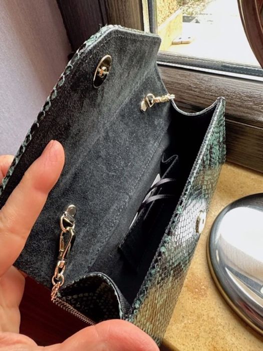 Geantă plic ( Clutch) L.K. Bennett