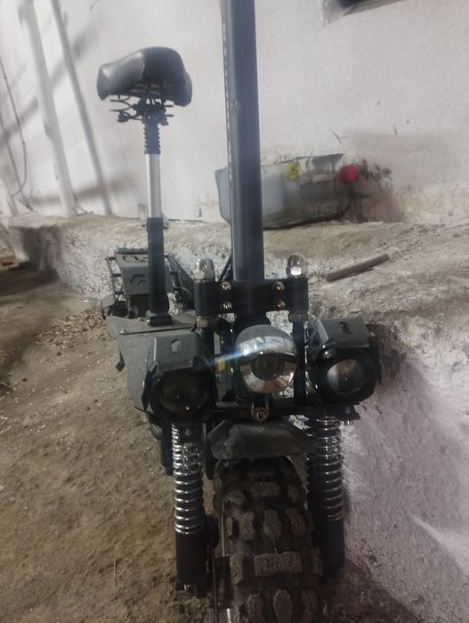 Электросамокат продам срочно