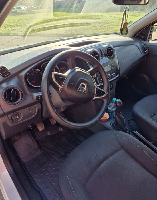 Vând Dacia Logan 2