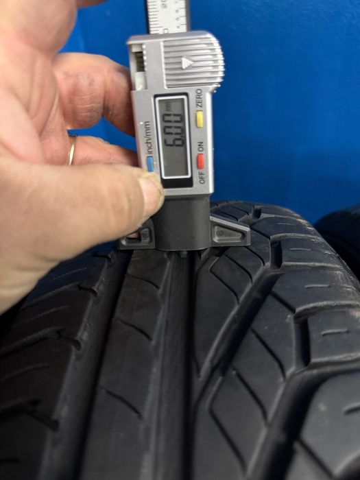 Anvelope 175 65 14 Uniroyal, impecabile!