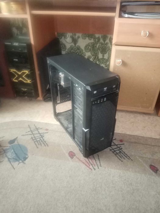 Продаю мат. плату с процессором  asus b250m-a.