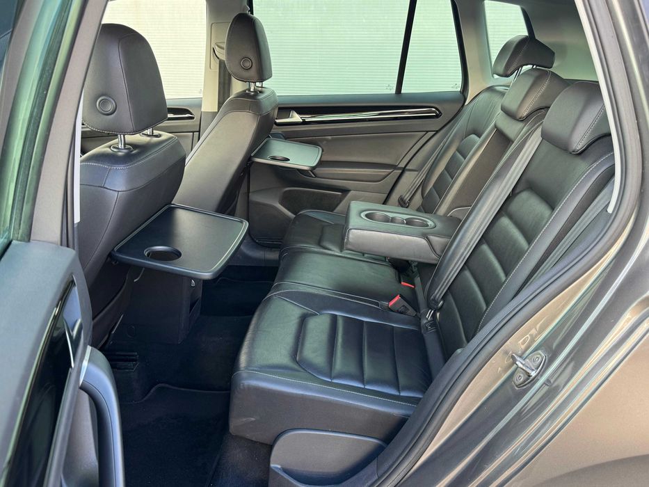 VW Golf Sportvan - Rate fără avans! Garanție! Km. certificați!