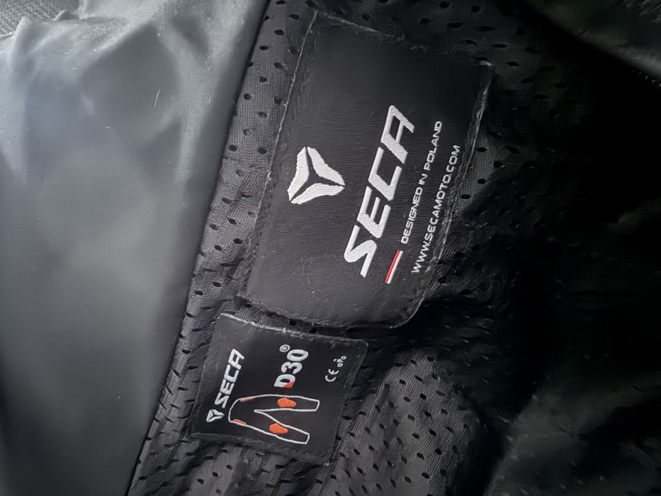 Продавам панталон Seca!