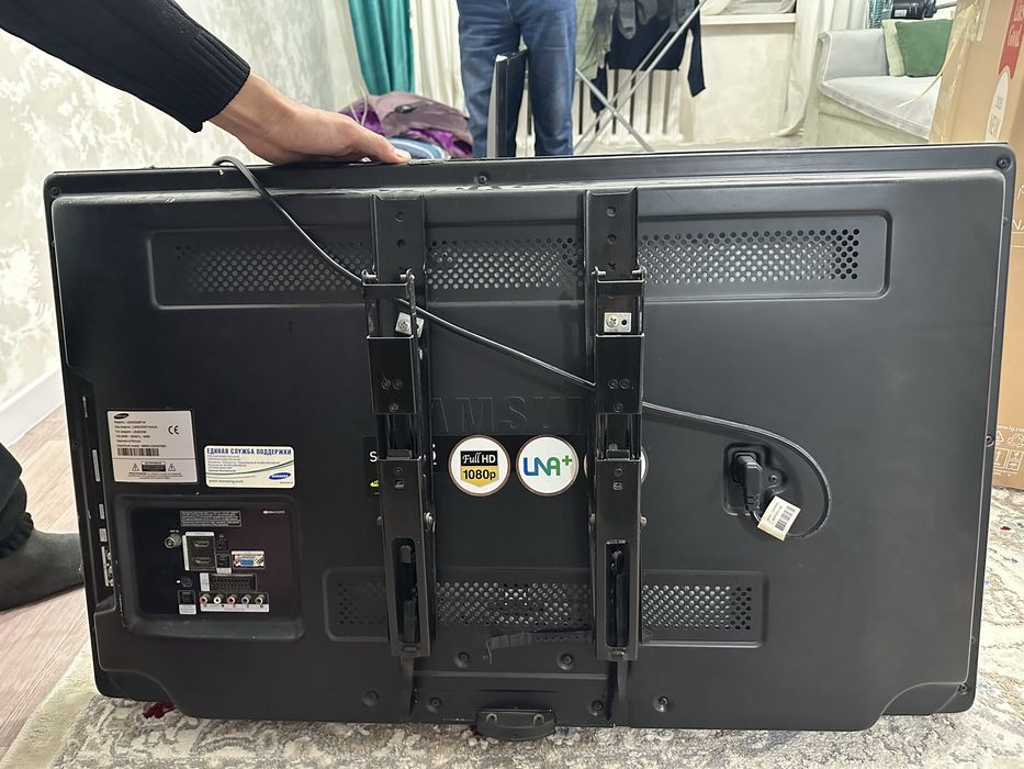 Телевизор Samsung