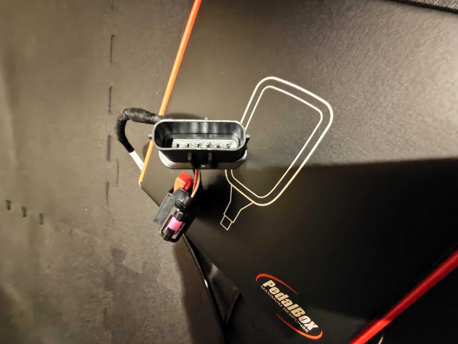 DTE Pedalbox за VW 2.0 TDI (SAB, SAJ)