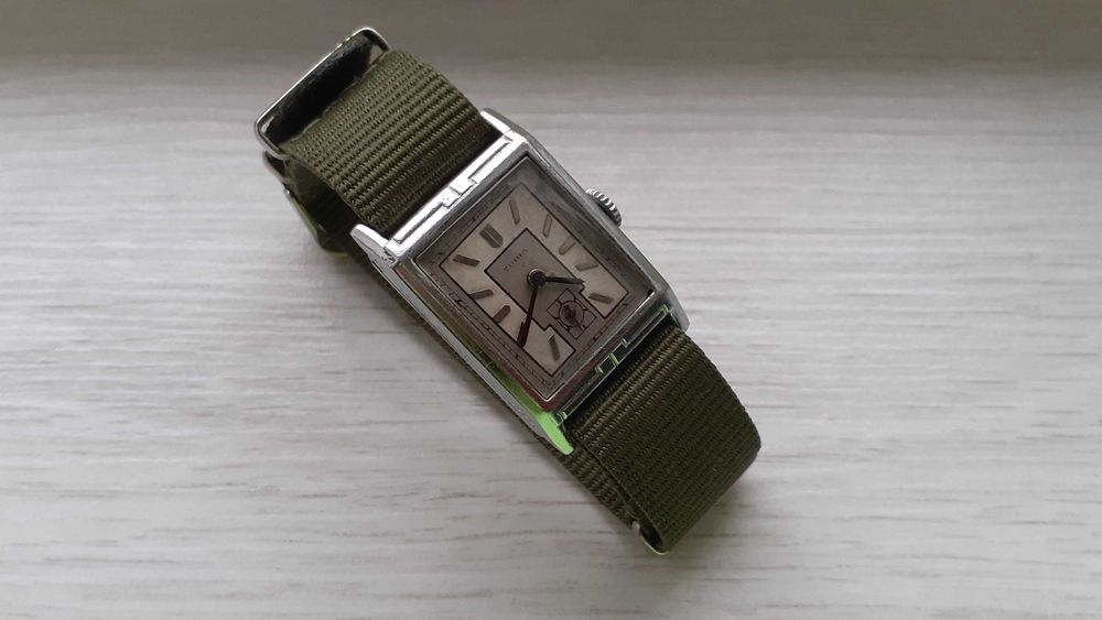 Turia tank swiss made art deco 1920 ceas mecanic vintage functional