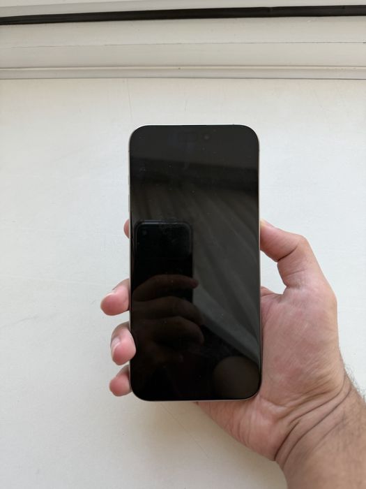 Айфон 15 про макс на 256гб