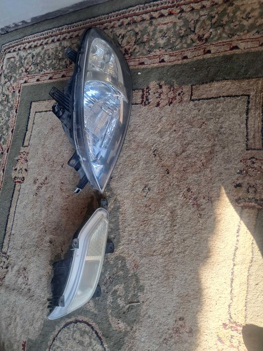 Продам жентра даево фар и подфарник