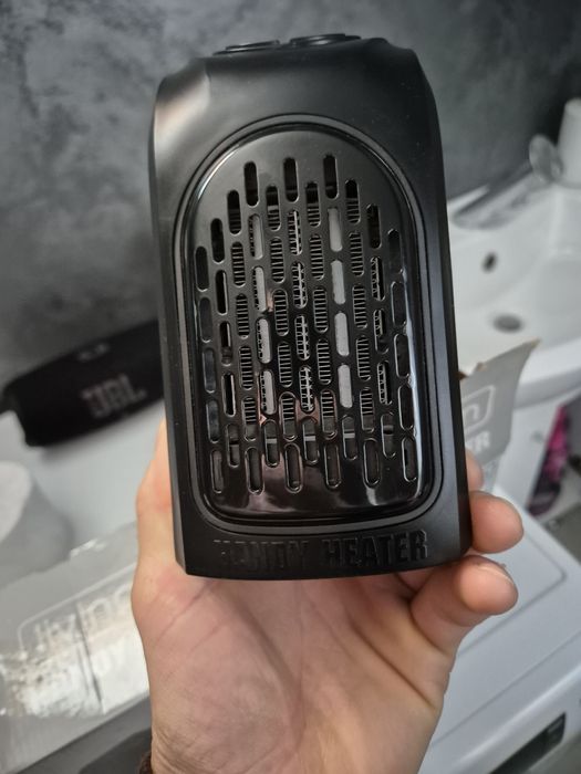 Vând aeroterma electrica portabila