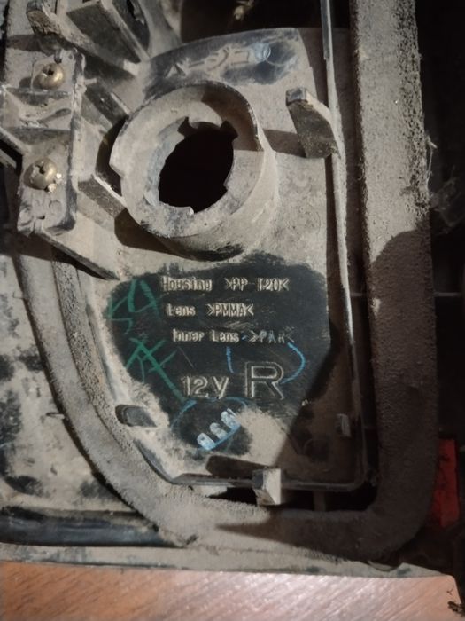 Продам фару от Тойота