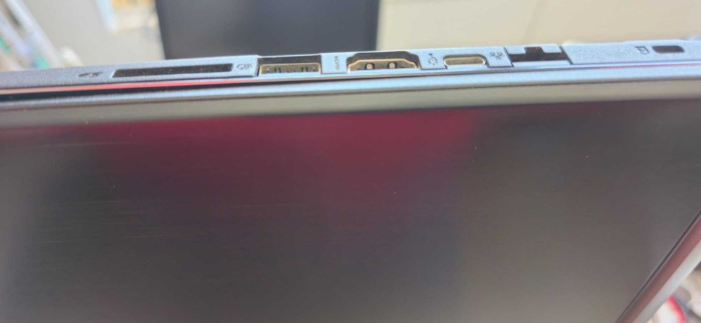 Лаптоп ACER Intel core i7 2.80GHz 16GbDDR4 17inch IPS, 1TSSD,Win10Pro,