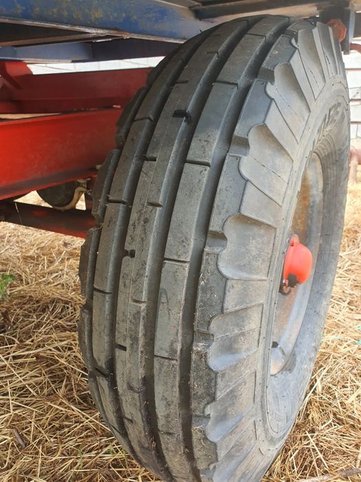 Продам прицеп одноосный