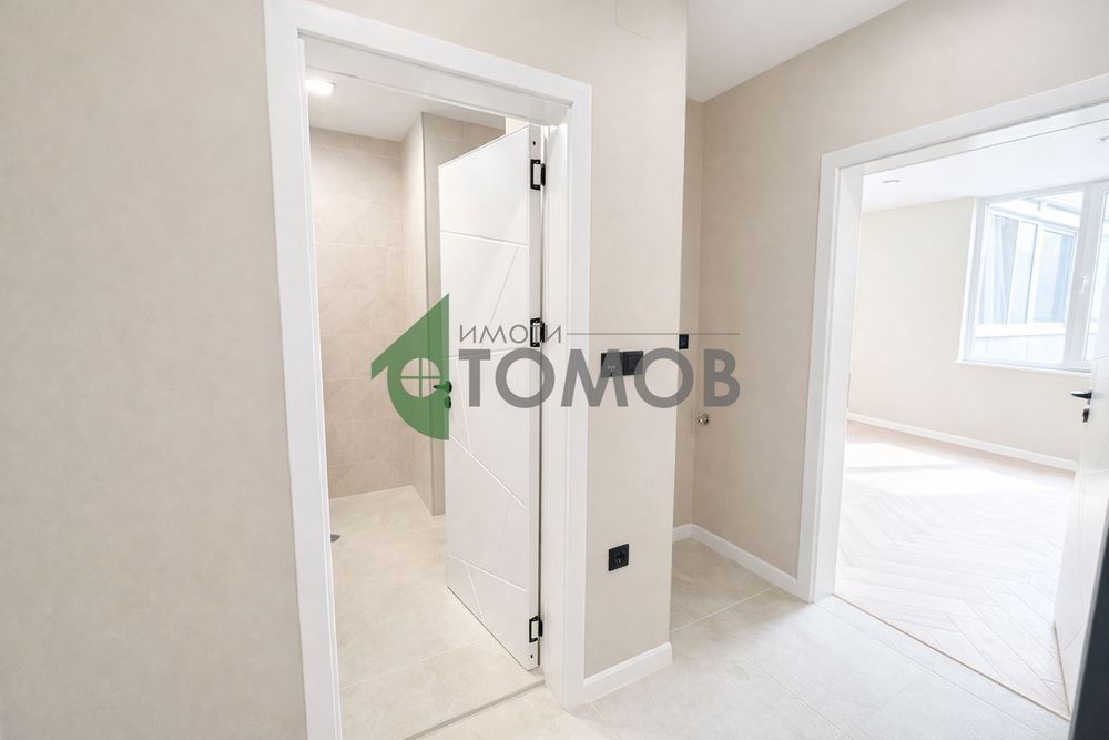 Дизайнерски тристаен апартамент в кв. Аязмото