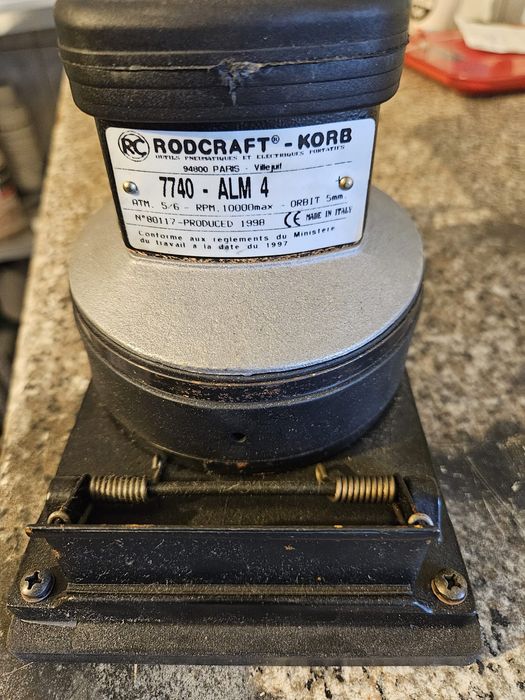 Slefuitor pneumatic nou