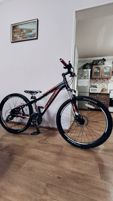 TREK, Merida author centurion giant