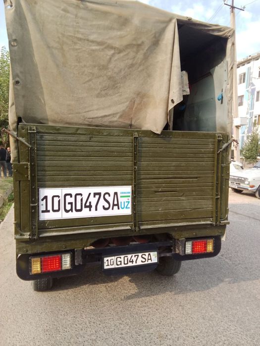 UAZ sotiladi 1988 30 million