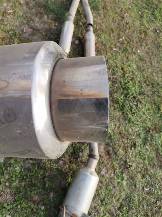 Изпускателна система за Nissan 350Z.