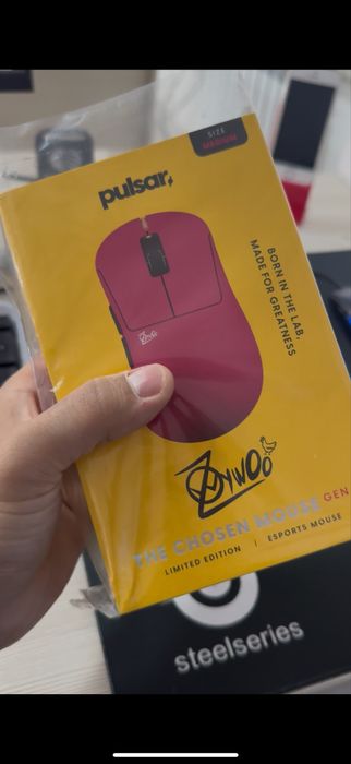 Pulsar Zywoo Limited version, Logitech Superlight