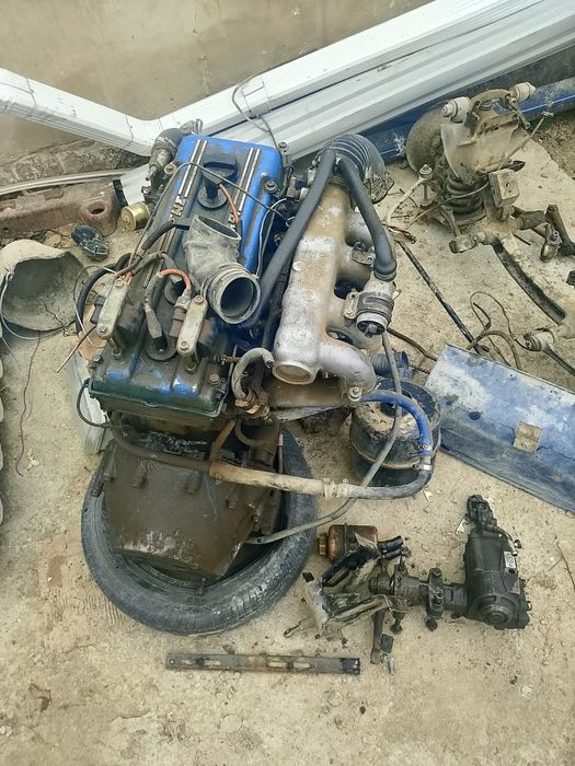 Запчаст на волгу и газел