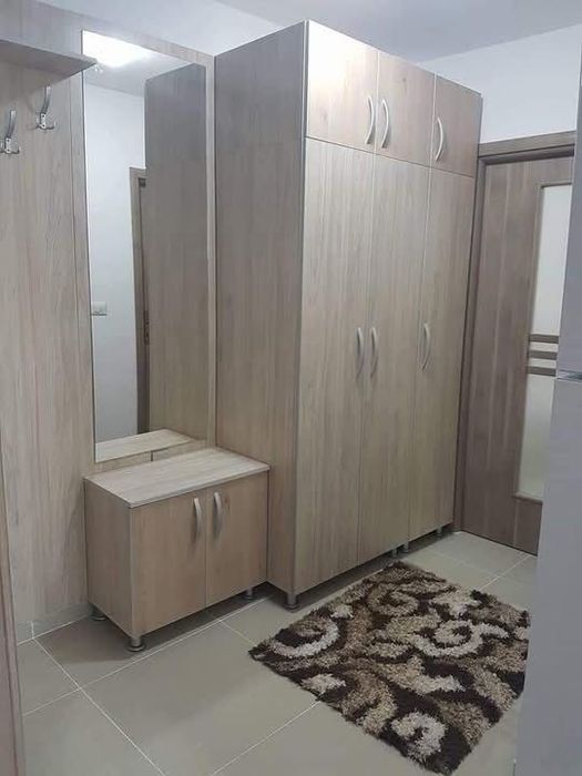 Vând apartament 2 camere etajul 2