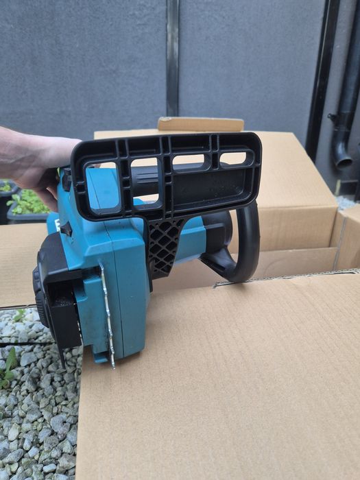 Drujba Makita UC4041A | Ca nouă