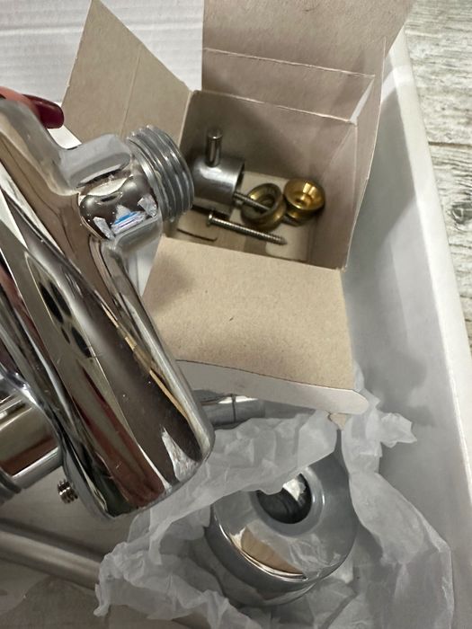 Продавам душ за баня