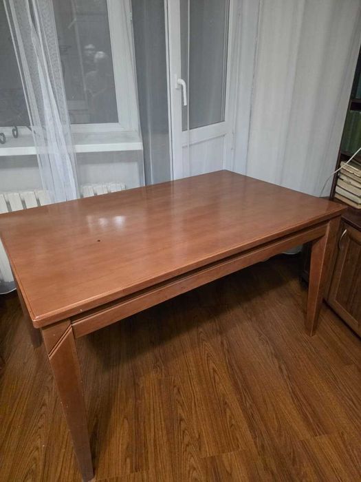 Стол корейский клеенный массив
