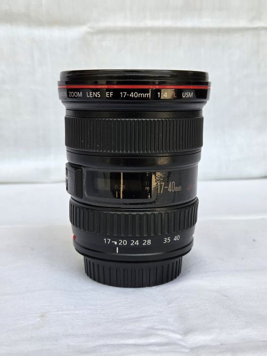 Canon EF 17-40mm f/4L USM