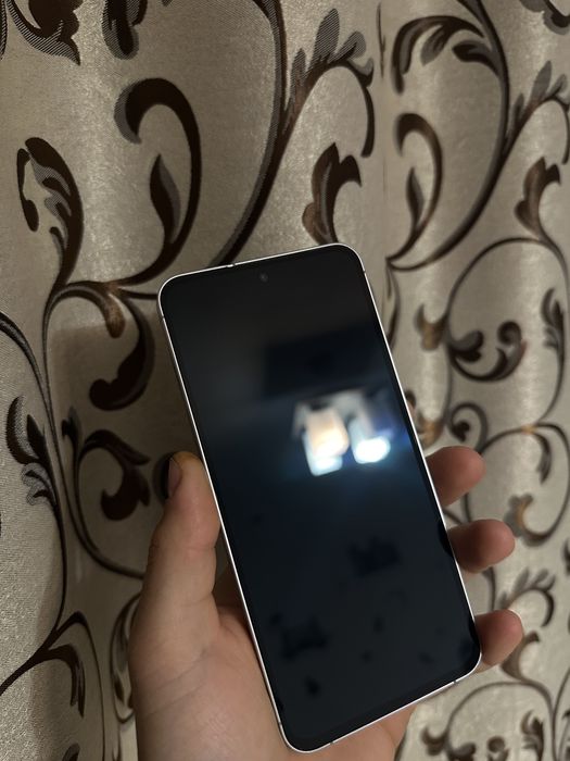 Samsung s24 FE blue