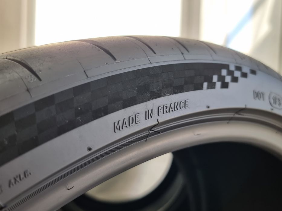 "Dot 25" 285/30/22 Michelin 4Броя: 650€ 6.3мм