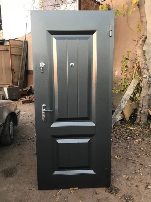 Железный дверь/ Temir eshiklar