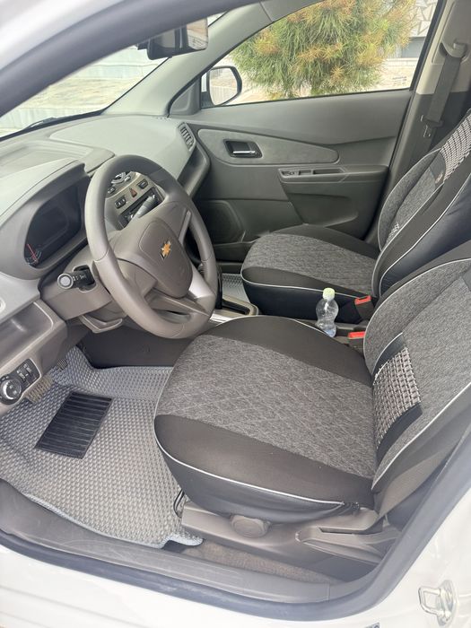 Продам свой автомобиль Chevrolet Cobalt 2025, пробег 15 000.
