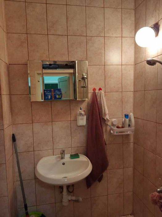 Дава се под наем Едностаен апартамент в София, Лозенец - 45 кв.м за 323.85 € - Снимка #2