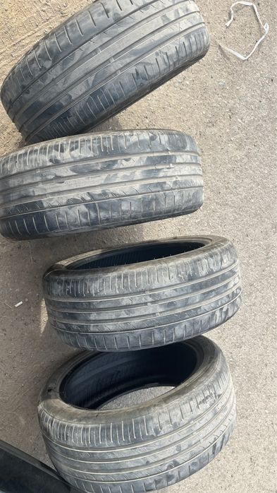 Шины летние 235/45/18