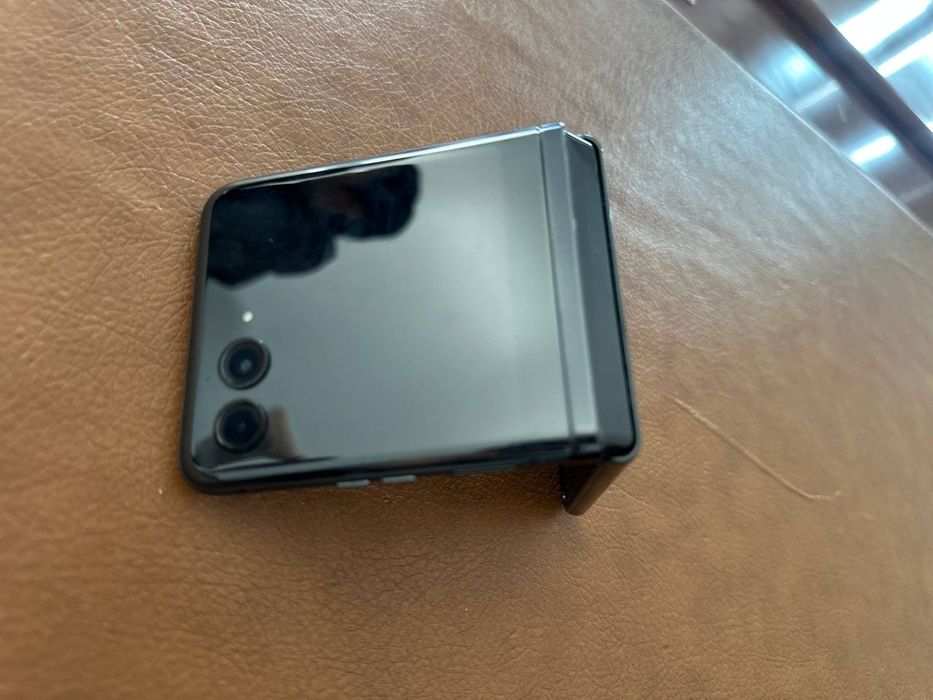 Обмен motorola razr ultra 40