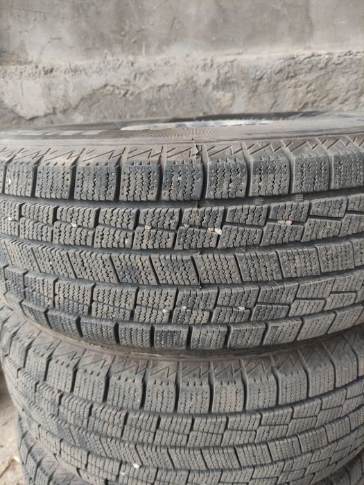 Продам зимние шины