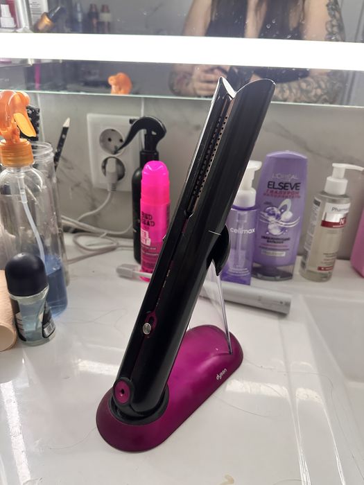 Выпрямитель Dyson Corale