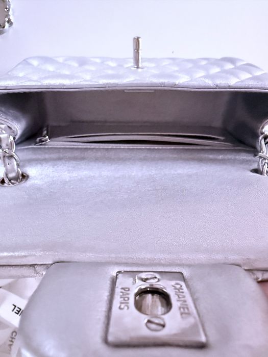 Classic Flap Bag - Mini Rectangular чанта