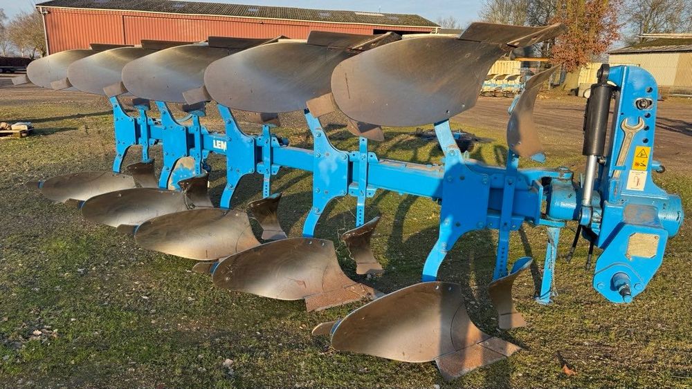 Lemken Europal 8 . John Deere, Case Puma, Claas Arion, Belarus tortadi