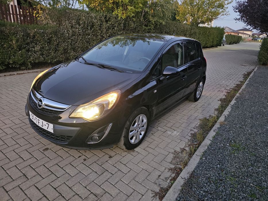 Opel corsa 1.4 16V benzina
