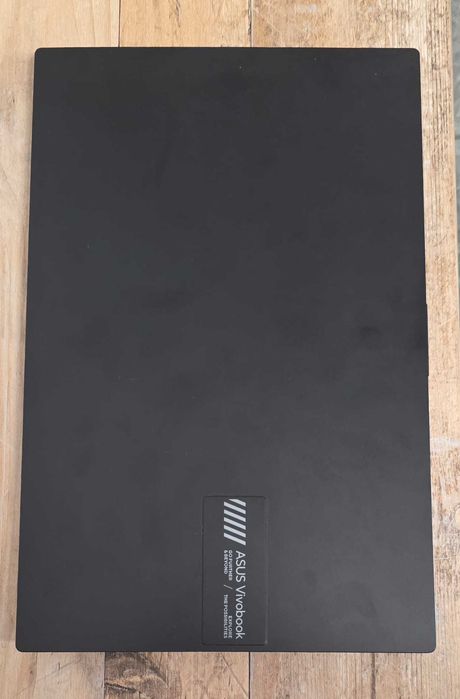 Asus Vivobook E1504F - KLI Amanet