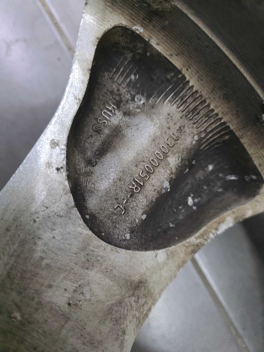 Джанти 17 - Renault