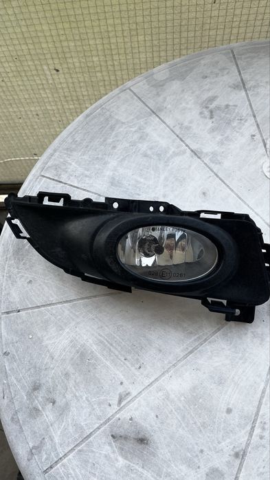 Десен халоген Mazda 3