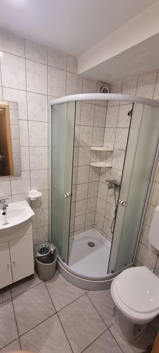 Garsonieră de închiriat